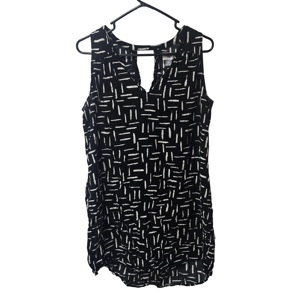 Old Navy‎ Womens XL Black White Abstract Print Sleeveless Rayon Blouse Keyhole